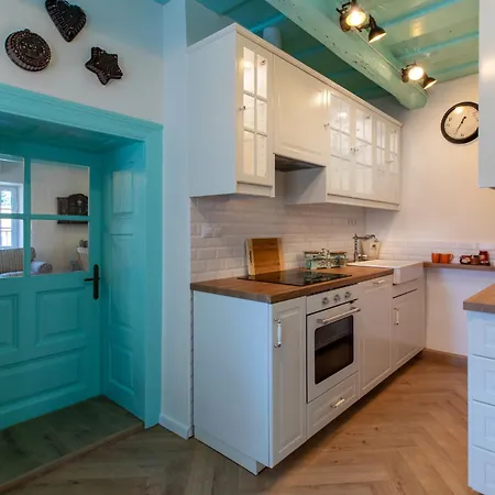 Aranypatko Vendeghaz *